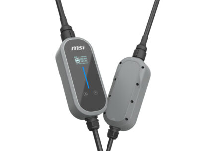Cargador Coche Eléctrico MSI EVSE EZgo Gris 11KW Trifásico 5M Cable / 9S6-C80312-002