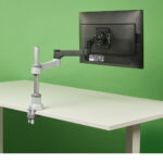 R-Go Tools Brazo de monitor R-Go Zepher Single, para un monitor, ajustable, capacidad de carga de 0-8 Kg, 100% circular, negro